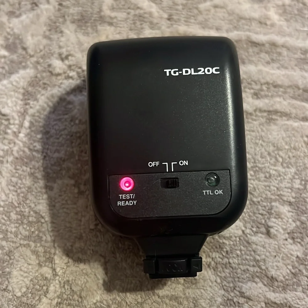Targus Black Camera Flash TG-DL20C‎